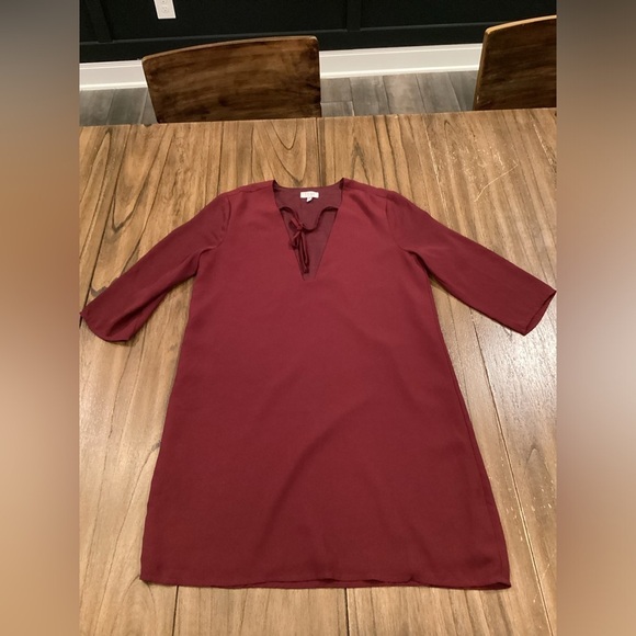 Tobi bell sleeve shift sheath knee length 3/4 Sleeve dress burgandy dress S - Picture 1 of 11